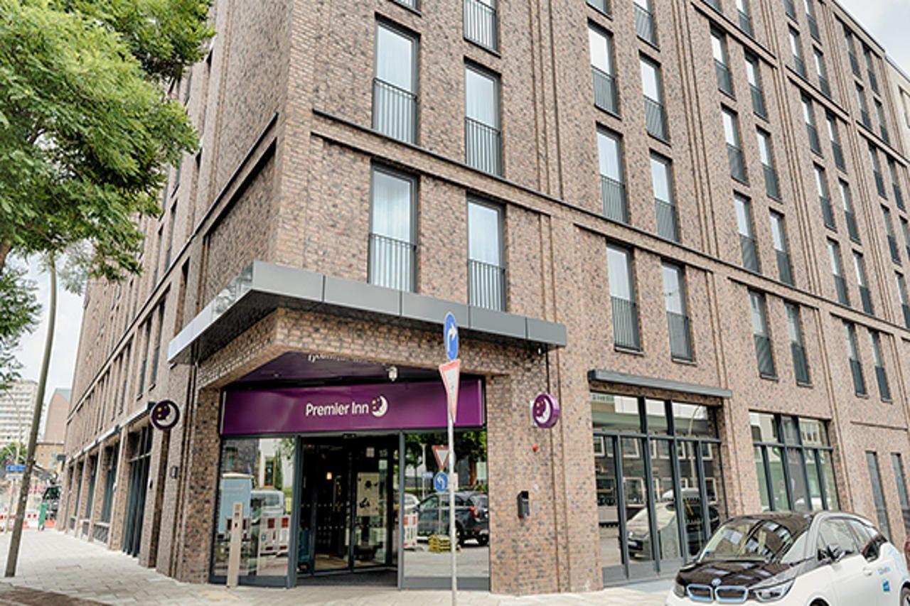 Premier Inn Hamburg City Klostertor Kültér fotó