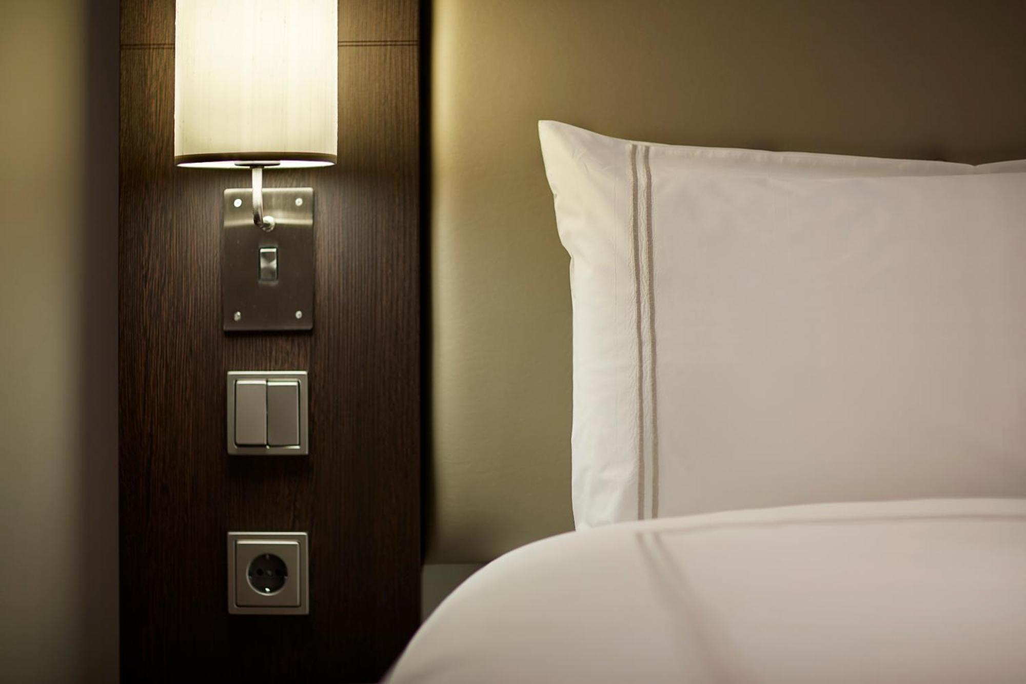 Premier Inn Hamburg City Klostertor Kültér fotó