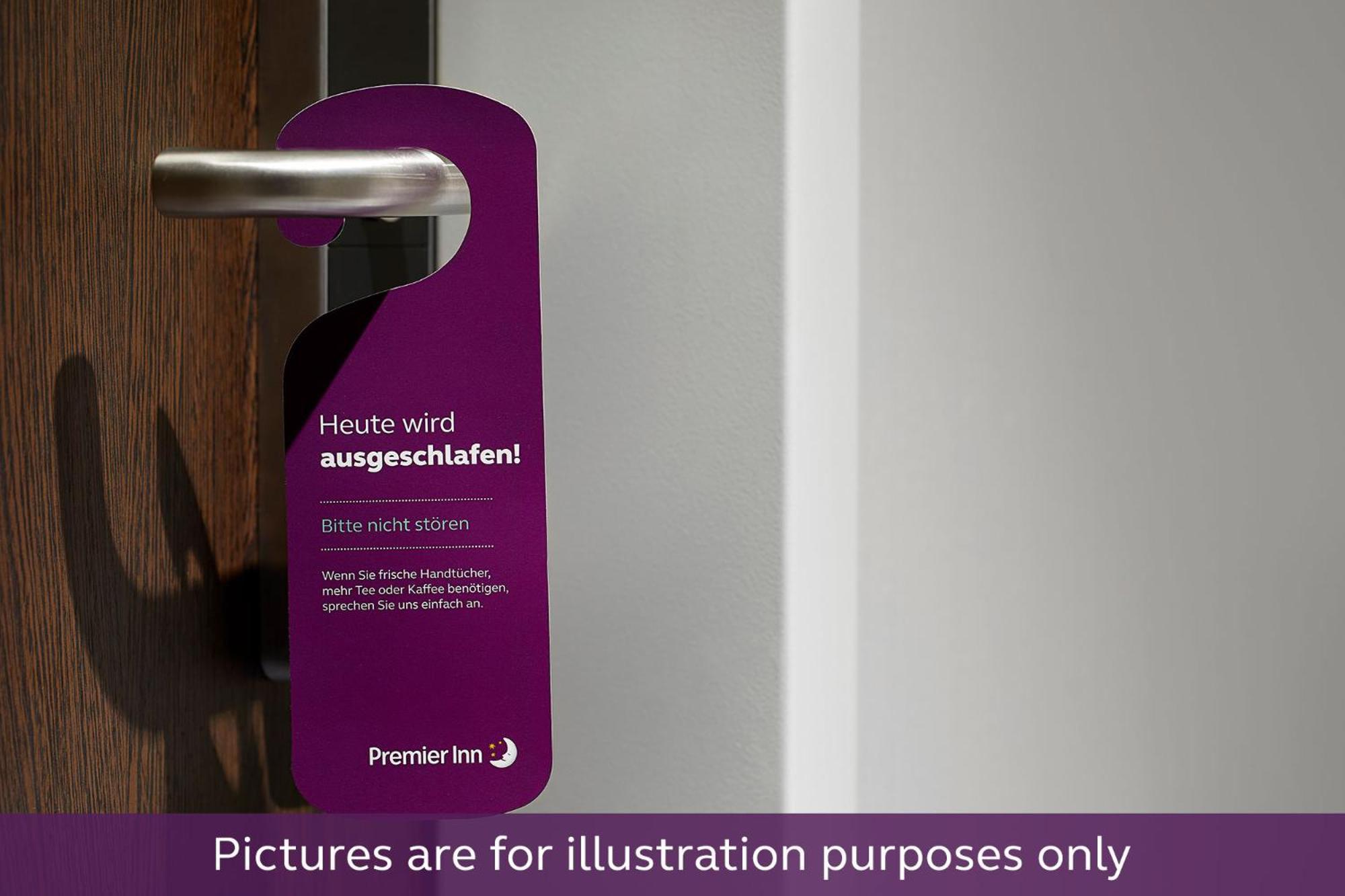 Premier Inn Hamburg City Klostertor Kültér fotó